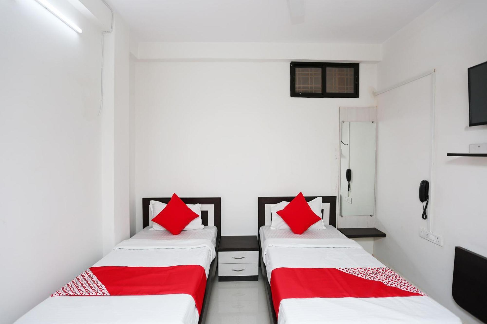 Hotel O 30359 Hotel The Vinayak Bhopal Exteriör bild